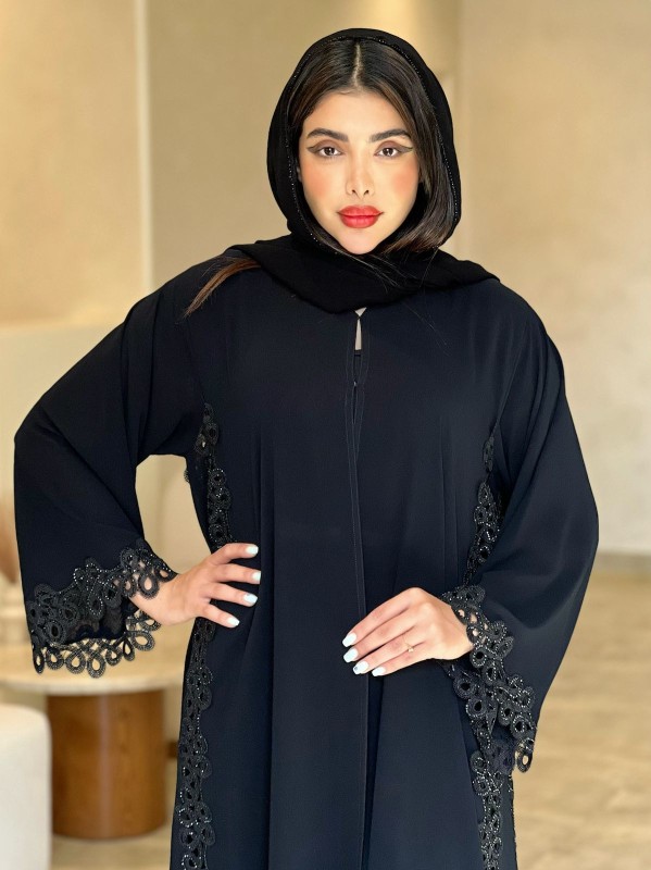 عبايه دانتيل