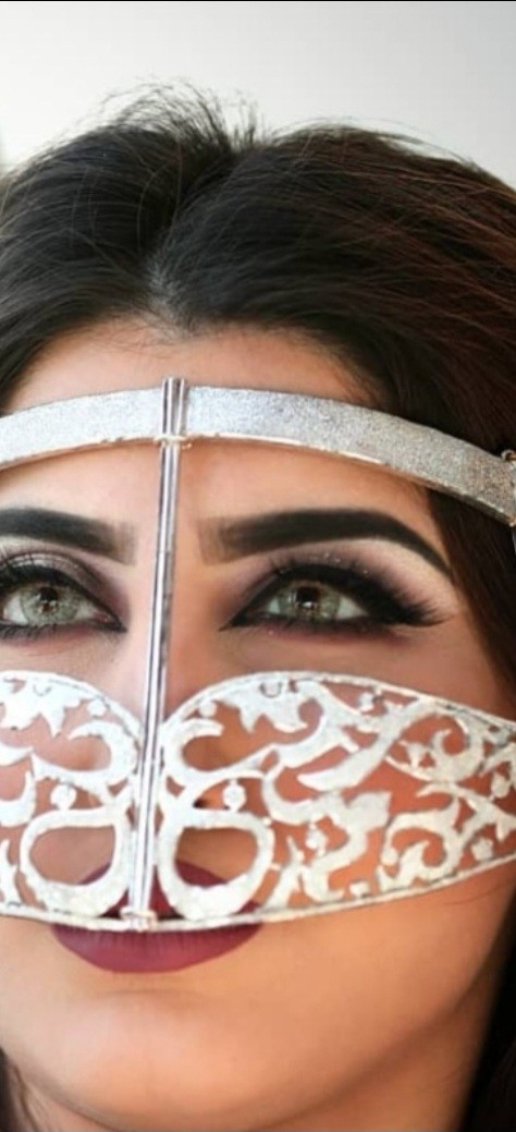 برقع فضة عماني